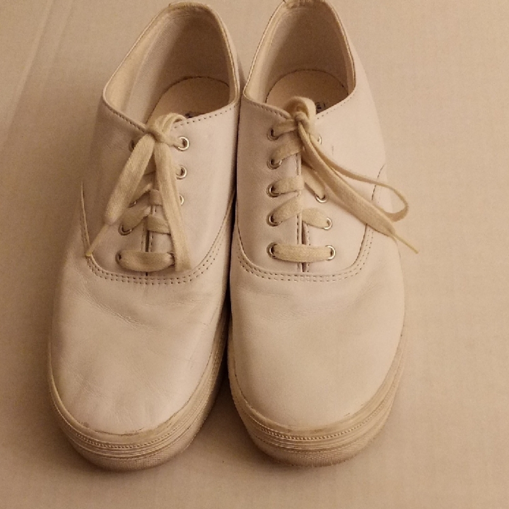 Keds Original Classic Women's Size 9 White Canvas Sneakers SB31
